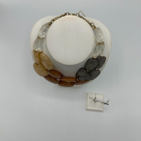 Multicolor Chunky Beaded Statement Necklace and Pierced Earrings Set - Picture 4 of 4